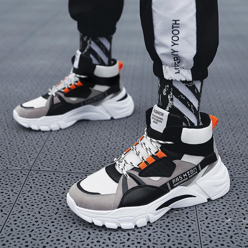 Hightop di trasporto degli uom - Luxury Lifestyle Lounge recensione e prezzo