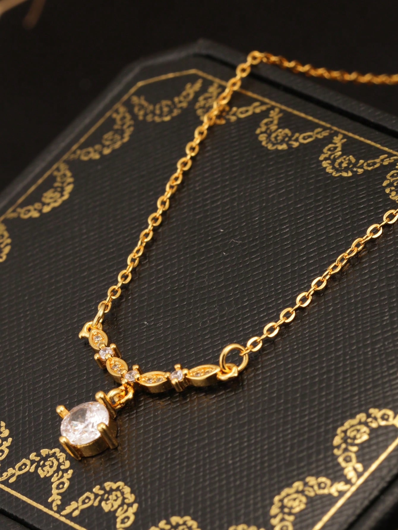1 nuova collana in stile estiv - Luxury Lifestyle Gifts recensione e prezzo