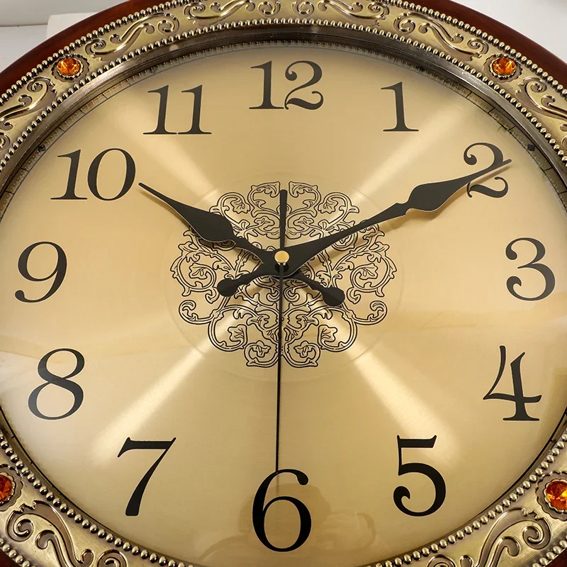 Orologio da parete in legno di - Luxury Lifestyle Gifts recensione e prezzo