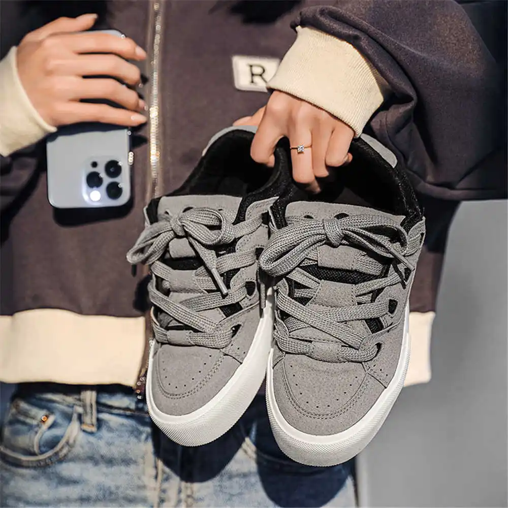 Con allacciatura Scarpe da scu - Luxury Lifestyle Lounge recensione e prezzo
